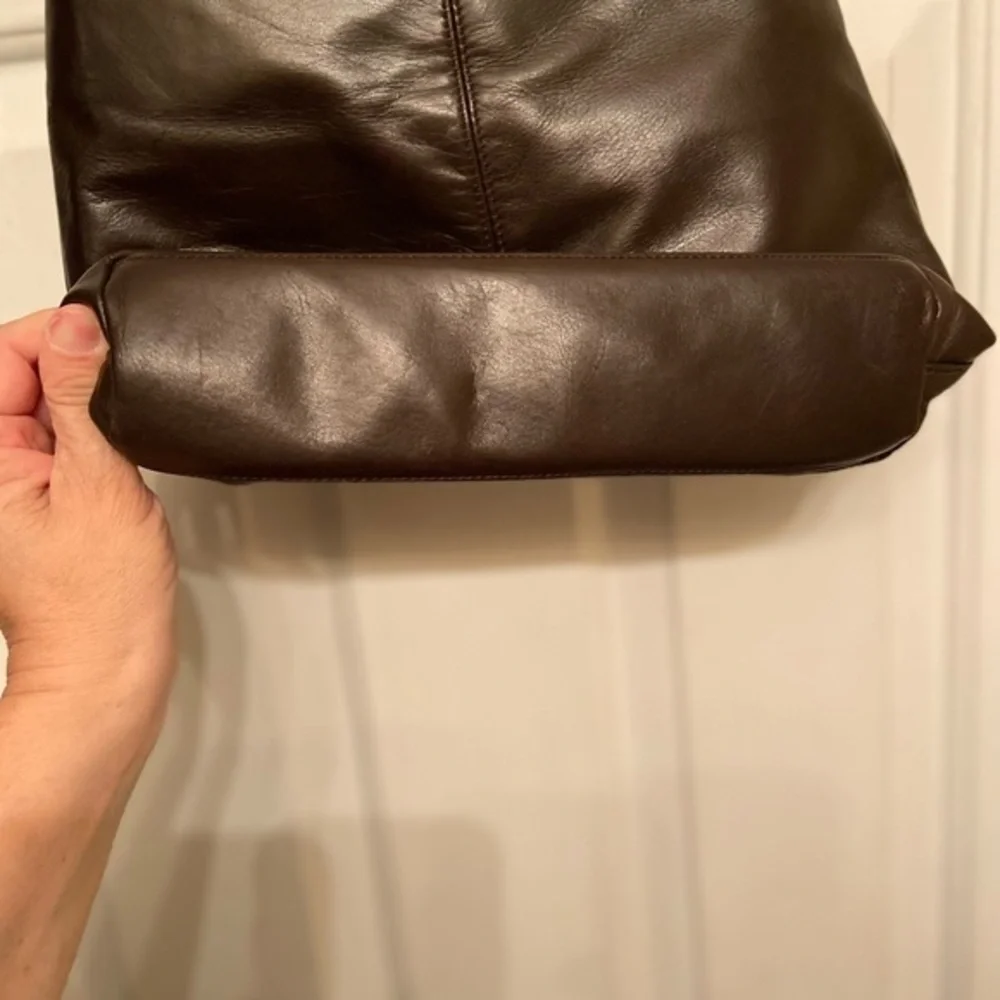 Enzo Angiolini brown leather‎ shoulder bag